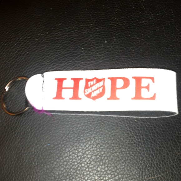 THE SALVATION ARMY HOPE KEYCHAIN CHARM NRMINT CONDITION - Picture 1 of 4